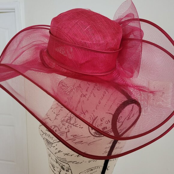 Paris Magenta Fascinator Hat – Elegant Organza Headpiece for Wedding & Derby main image 4